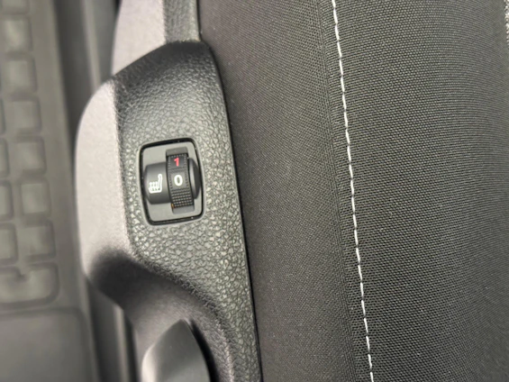 image du véhicule 16 image du véhicule 16