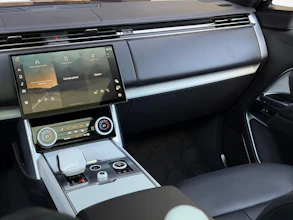 https://vehicle.imgix.net/4173365/a829762f-e34b-401e-a759-20878584bec1.jpg