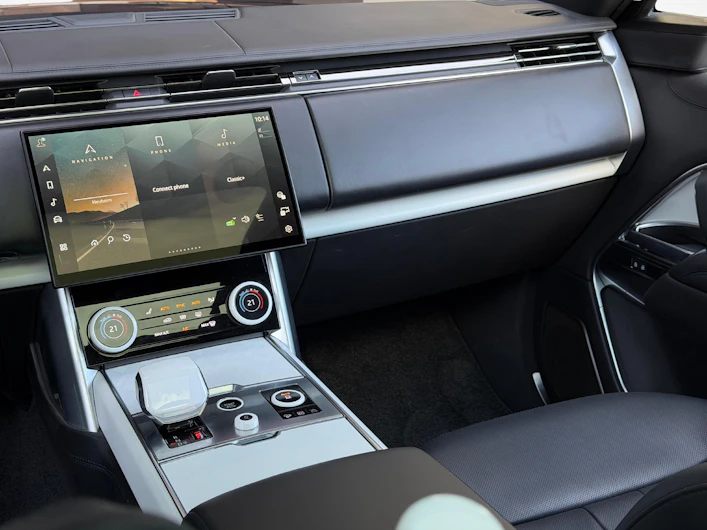 Fahrzeugbild LAND ROVER RANGE ROVER