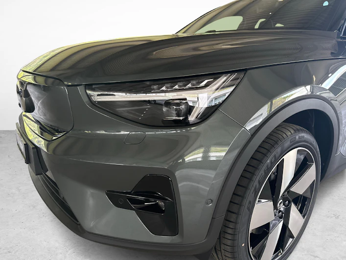 Fahrzeugbild VOLVO EX40