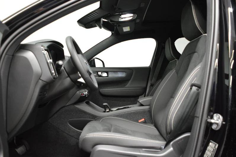 Fahrzeugbild VOLVO EX40