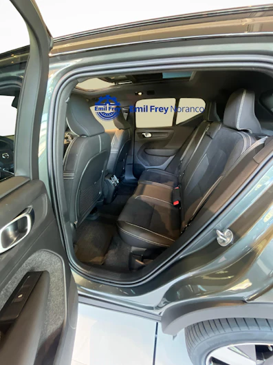 Fahrzeugbild VOLVO EX40