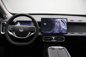 Fahrzeugbild LEAPMOTOR B10 1.5 Hybrid EV