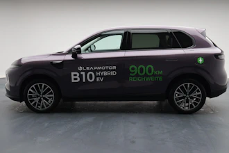 https://vehicle.imgix.net/4173395/ddea4237-61af-427c-ad59-c14b01adba2b.JPG