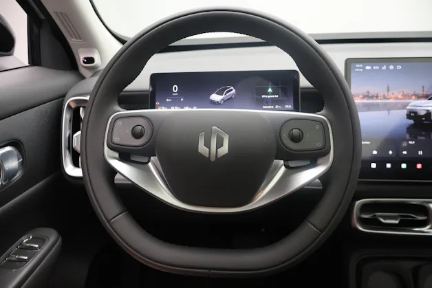 Leapmotor B10 1.5 Hybrid EV