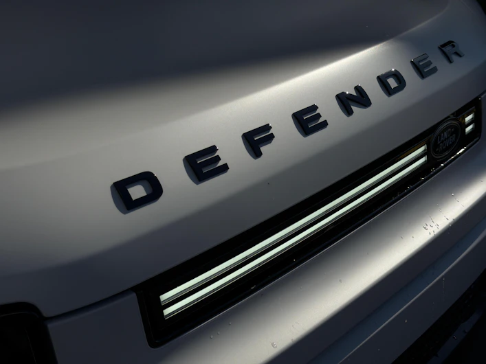 Fahrzeugbild LAND ROVER DEFENDER