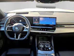 BMW 520d xDrive 48V Touring M Sport Steptronic