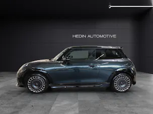 Mini F66 2.0i Cooper S 	John Cooper Works Trim