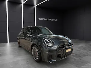 Mini F66 2.0i Cooper S 	John Cooper Works Trim