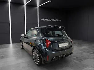 Mini F66 2.0i Cooper S 	John Cooper Works Trim