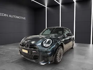 Mini F66 2.0i Cooper S 	John Cooper Works Trim
