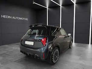 Mini F66 2.0i Cooper S 	John Cooper Works Trim