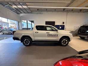Fahrzeugbild TOYOTA Hilux Double Cab.-Pick-up 59KWh Style