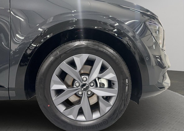 Vehicle image 12 Vehicle image 12