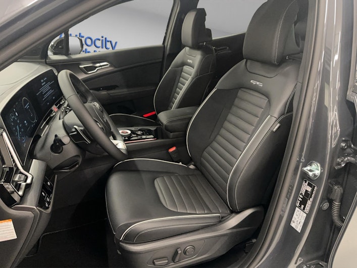 Vehicle image KIA SPORTAGE