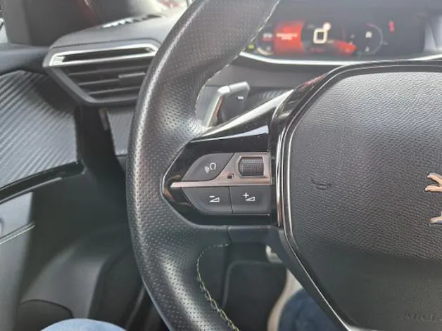 Peugeot 2008 1.2 PureTech GT Line
