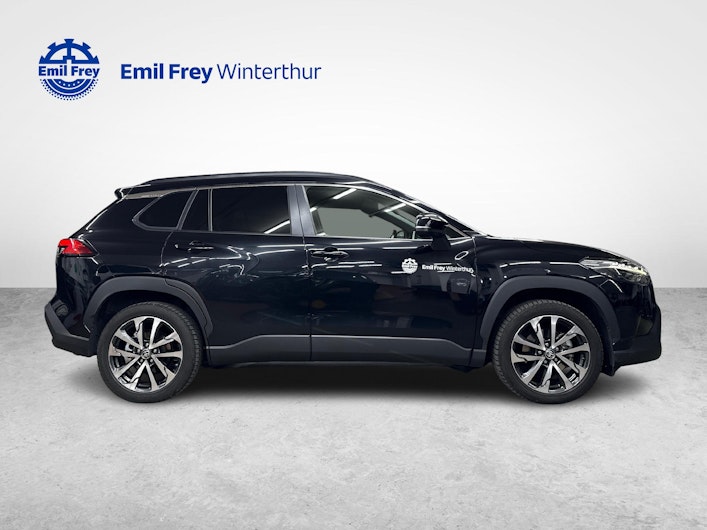 Vehicle image TOYOTA COROLLA CROSS