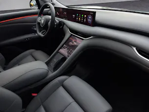 MG IM6 100 kWh Performance 21 4WD