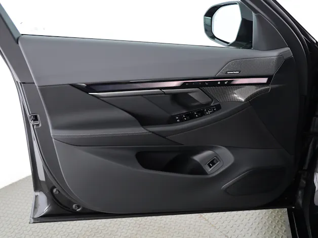 BMW 550e xDrive