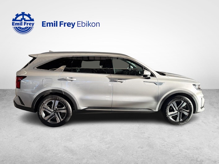 Vehicle image KIA SORENTO