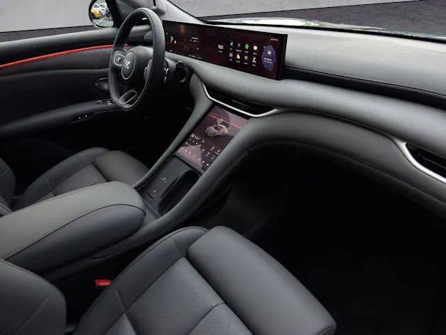 MG IM6 100 kWh Performance 21 4WD