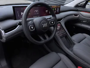 MG IM6 100 kWh Performance 21 4WD