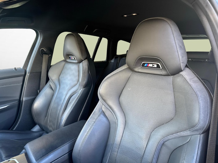 Vehicle image BMW 3 SERIES