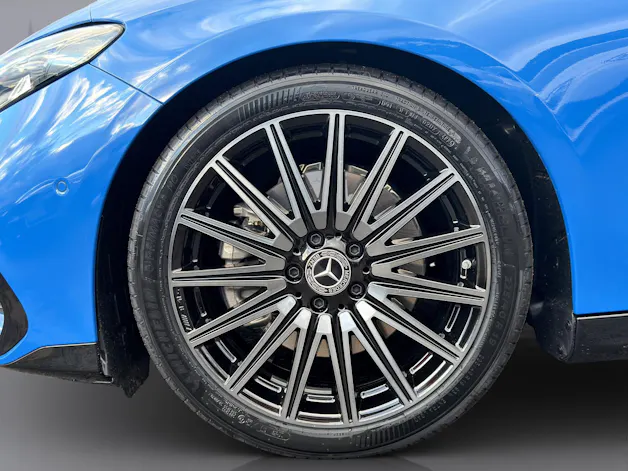 Mercedes-Benz CLA 220 AMG Line 4matic