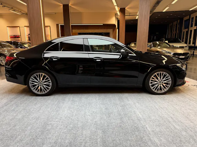 Mercedes-Benz CLA 200 d Progressive