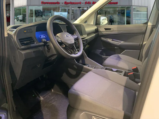 Ford Grand Transit Connect 1.5 Trend PHEV