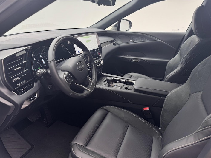 Vehicle image LEXUS RX