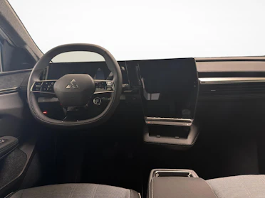 MITSUBISHI ECLIPSE CROSS 9