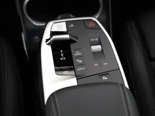 BMW X2 20d xDrive paddles
