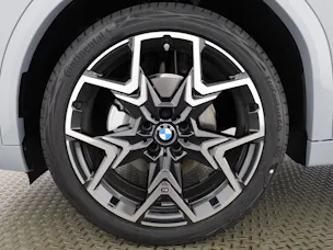 BMW X2 20d xDrive paddles
