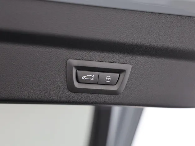 BMW X2 20d xDrive paddles