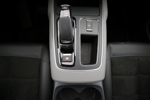 Vehicle image CITROEN C5 Aircross 1.6 Plug-in Hybrid Swiss Edition