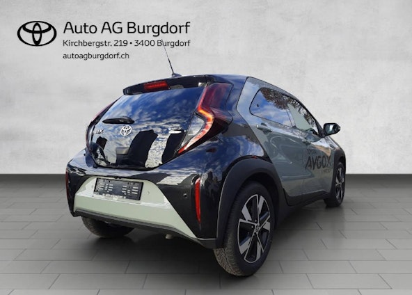 immagine del veicolo 3 immagine del veicolo 3