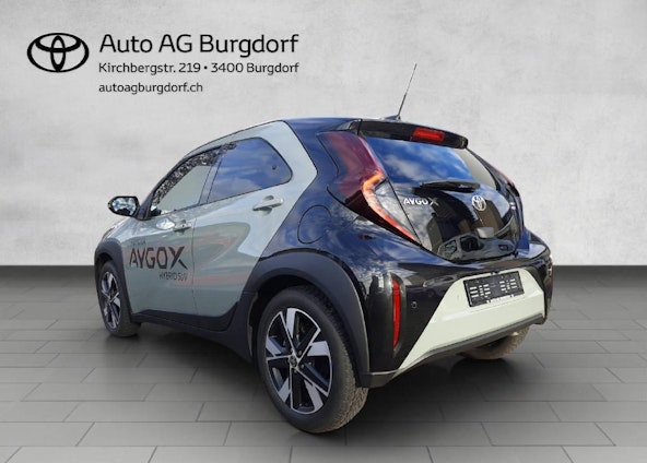 immagine del veicolo 2 immagine del veicolo 2