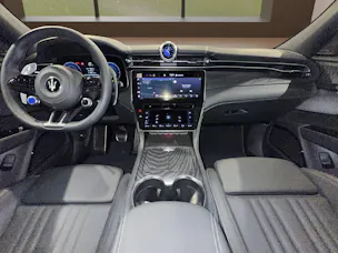 Maserati Grecale 2.0 Hybrid Modena