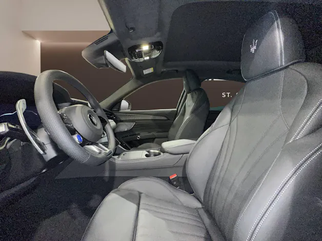 Maserati Grecale 2.0 Hybrid Modena