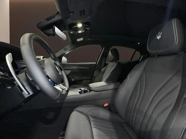 Maserati Grecale 2.0 Hybrid Modena
