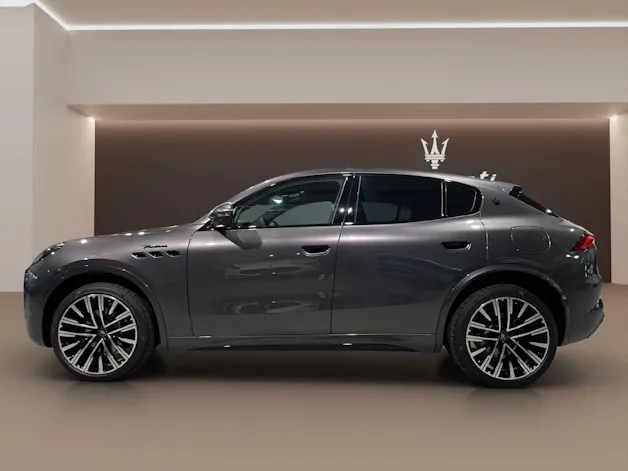 Maserati Grecale 2.0 Hybrid Modena