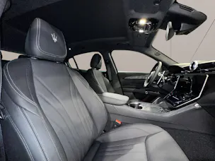 Maserati Grecale 2.0 Hybrid Modena