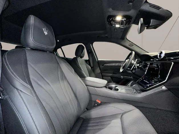 Maserati Grecale 2.0 Hybrid Modena