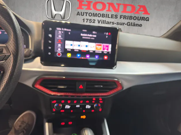 SEAT Arona 1.5 TSI FR DSG