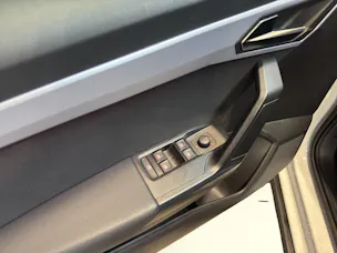 SEAT Arona 1.5 TSI FR DSG