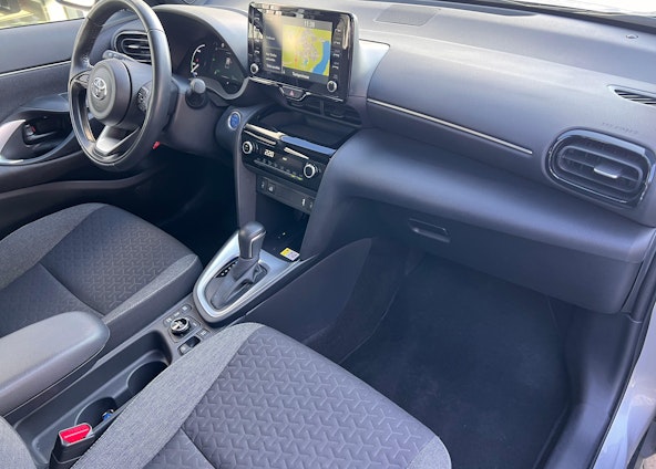 Vehicle image 13 Vehicle image 13