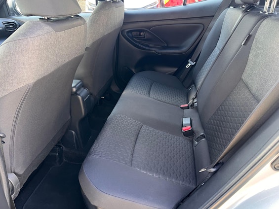 Vehicle image 10 Vehicle image 10