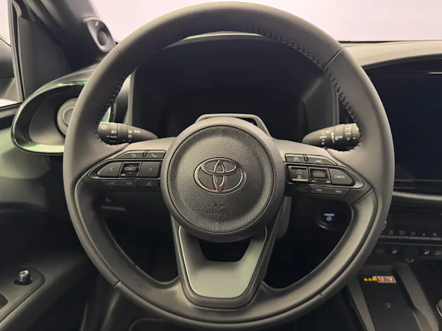 Toyota Aygo X 1.5 VVT-i HSD Style
