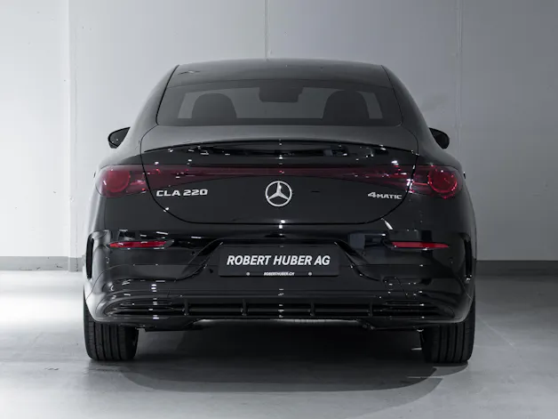 Mercedes-Benz CLA 220 4MATIC
